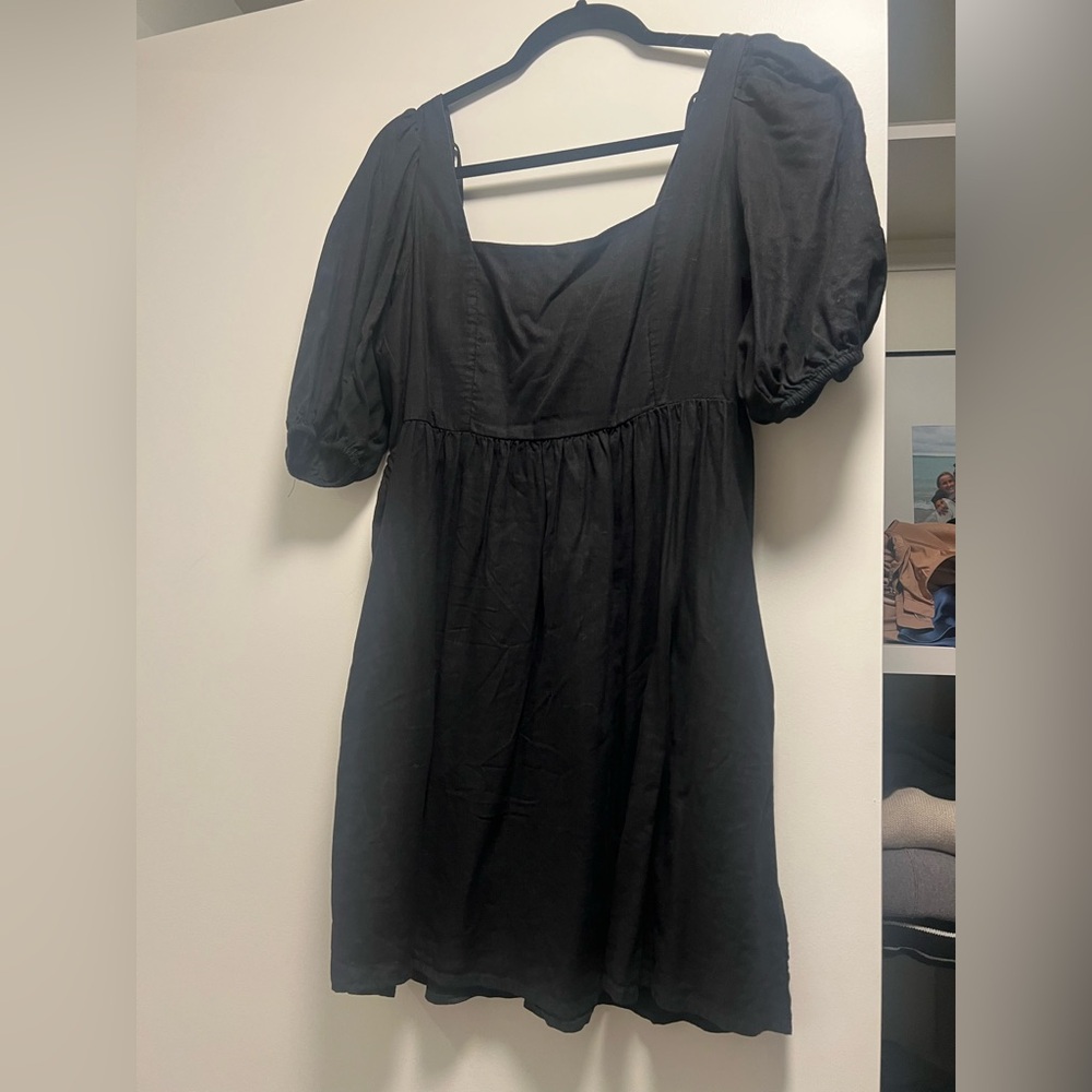 GAP Black Puff Sleeve Mini Dress